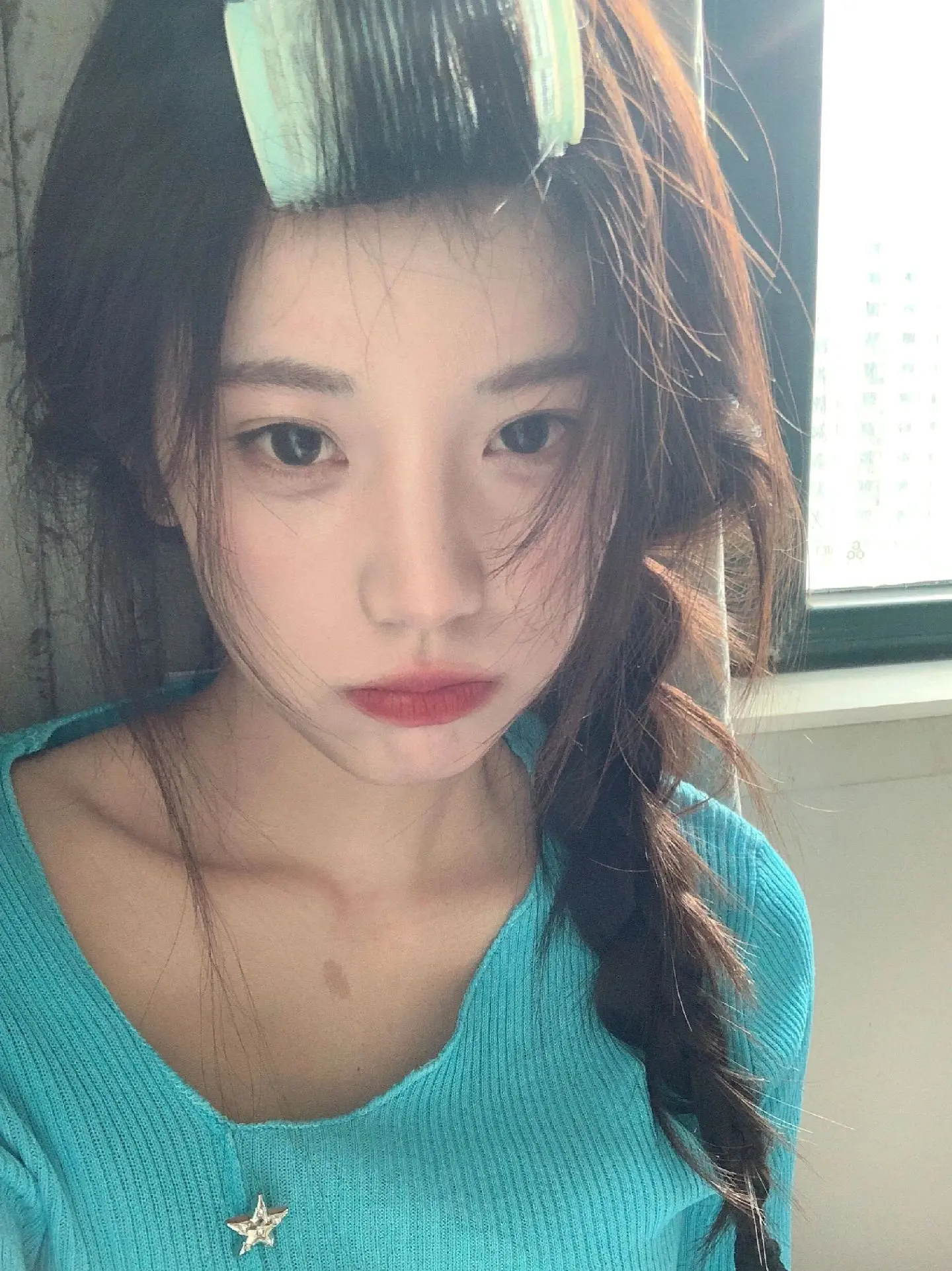 于是路边的花都绽开甜蜜 分享照片 少女感 氛围感 甜系女孩