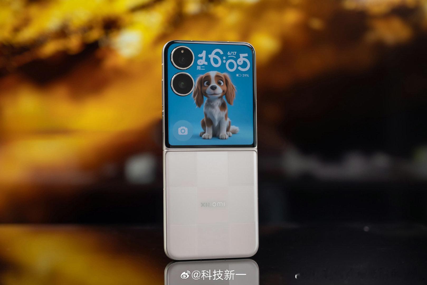 送一部小米MIX Flip2折叠屏手机！关+转！下周（6月18号）抽一位粉丝送出