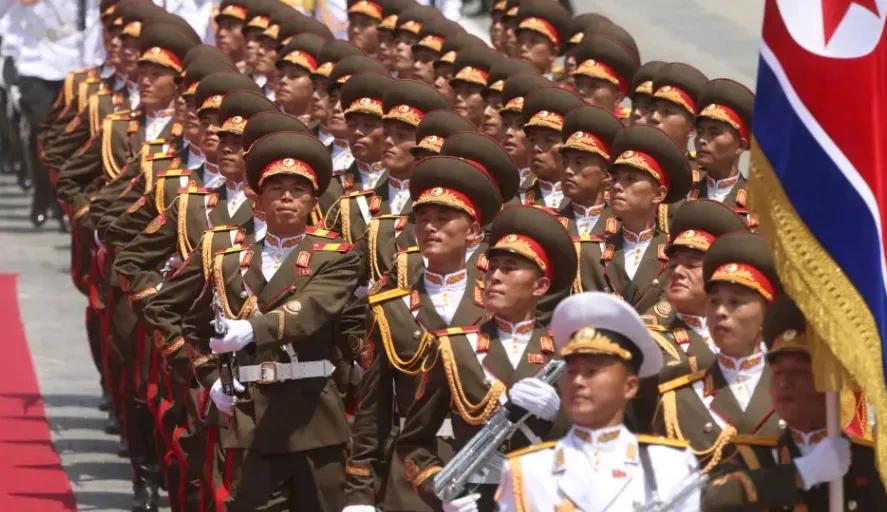 泽连斯基惊呼:朝军在库尔斯克参战了！

俄乌双方都在库尔斯克聚集兵力，目的是要打