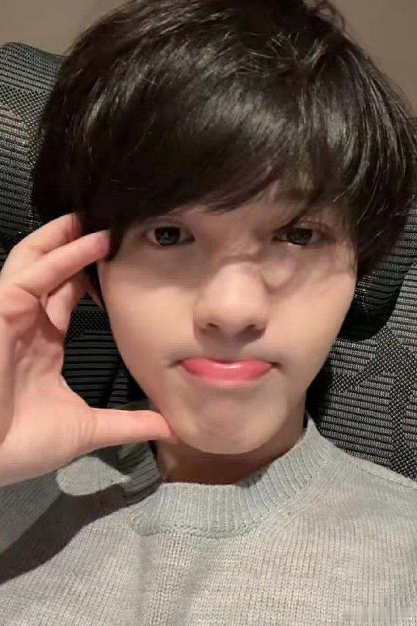 李昊请假了  杨导说李昊请假了种地吧导演说李昊请假了李昊 ​​​