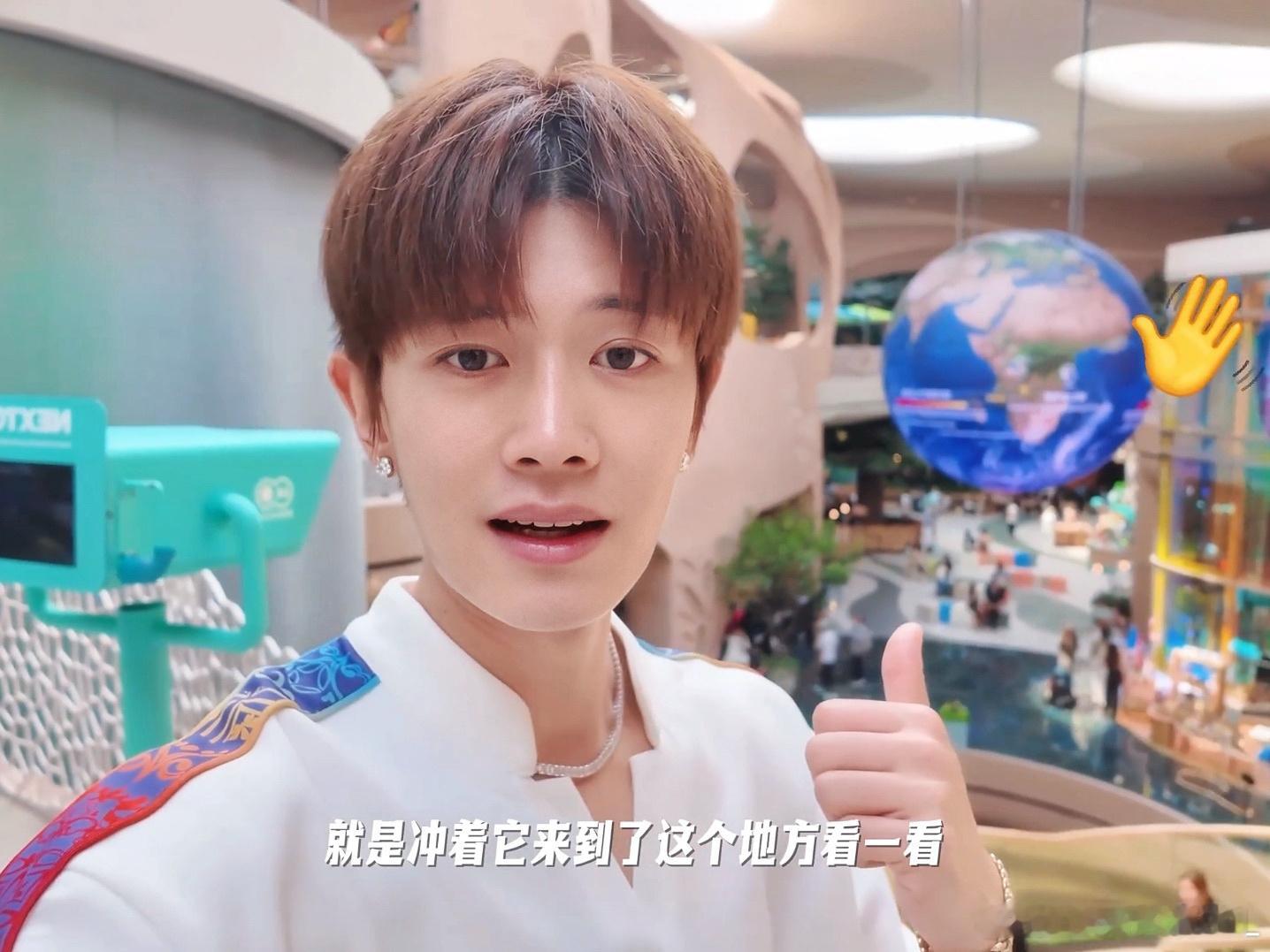 任嘉伦 ❥❥❥ 𝙏𝙊：任嘉伦🌼⁴¹¹ ♡简简单单是你，勤奋努力劳模是你.♡