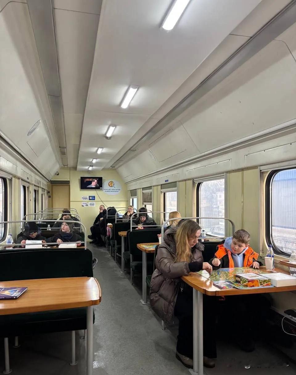 在战争中创新，在磨难中成长，乌克兰人做到了
俄乌战争爆发后，军事实力和战争潜力与