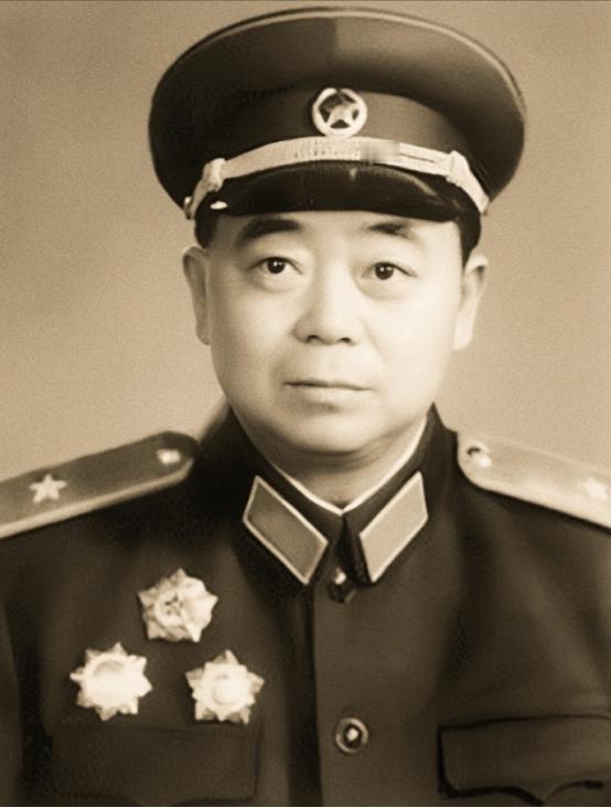 新中国成立后，不少离家几十年的干部希望回家探亲，看看亲人是否健在，是否安好，这样