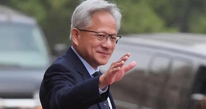 凤凰新闻【英伟达退出中国，美国禁令完成的“市场清场”】本文作者——文涛｜人人湘创