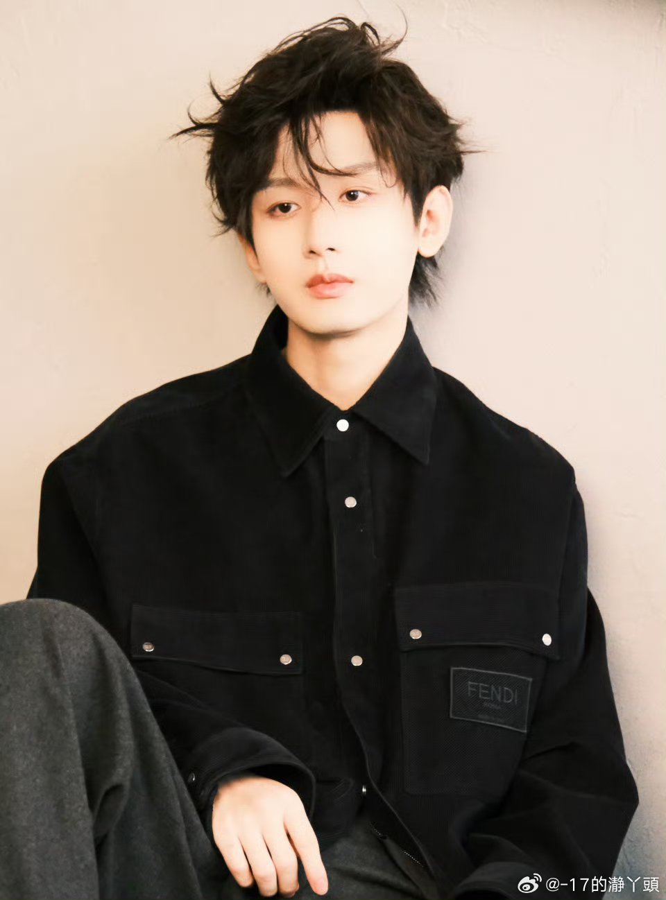 成毅赴山海cy成毅你是我的乍见之欢，你是我的眼神所向，你是我的温柔的归宿，你是我