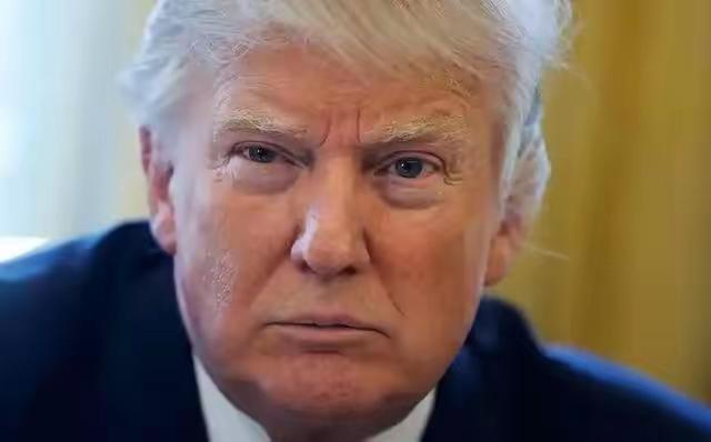 中国敢不敢登船查美国运往台湾的军火，美国在赌中国不敢。美国人认为，如果我国真敢查