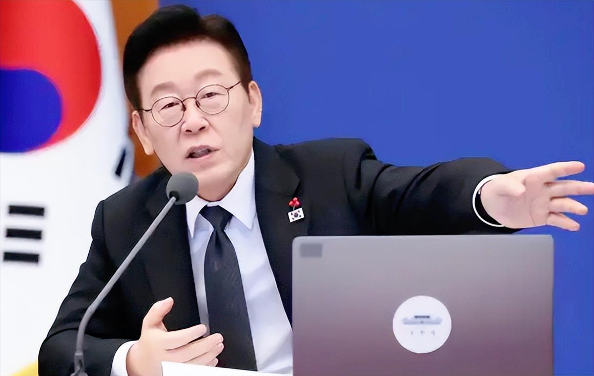 李在明居然拿韩国财阀开刀了！韩国老百姓被坑惨了，首尔检察院直接揪出12家巨头的惊