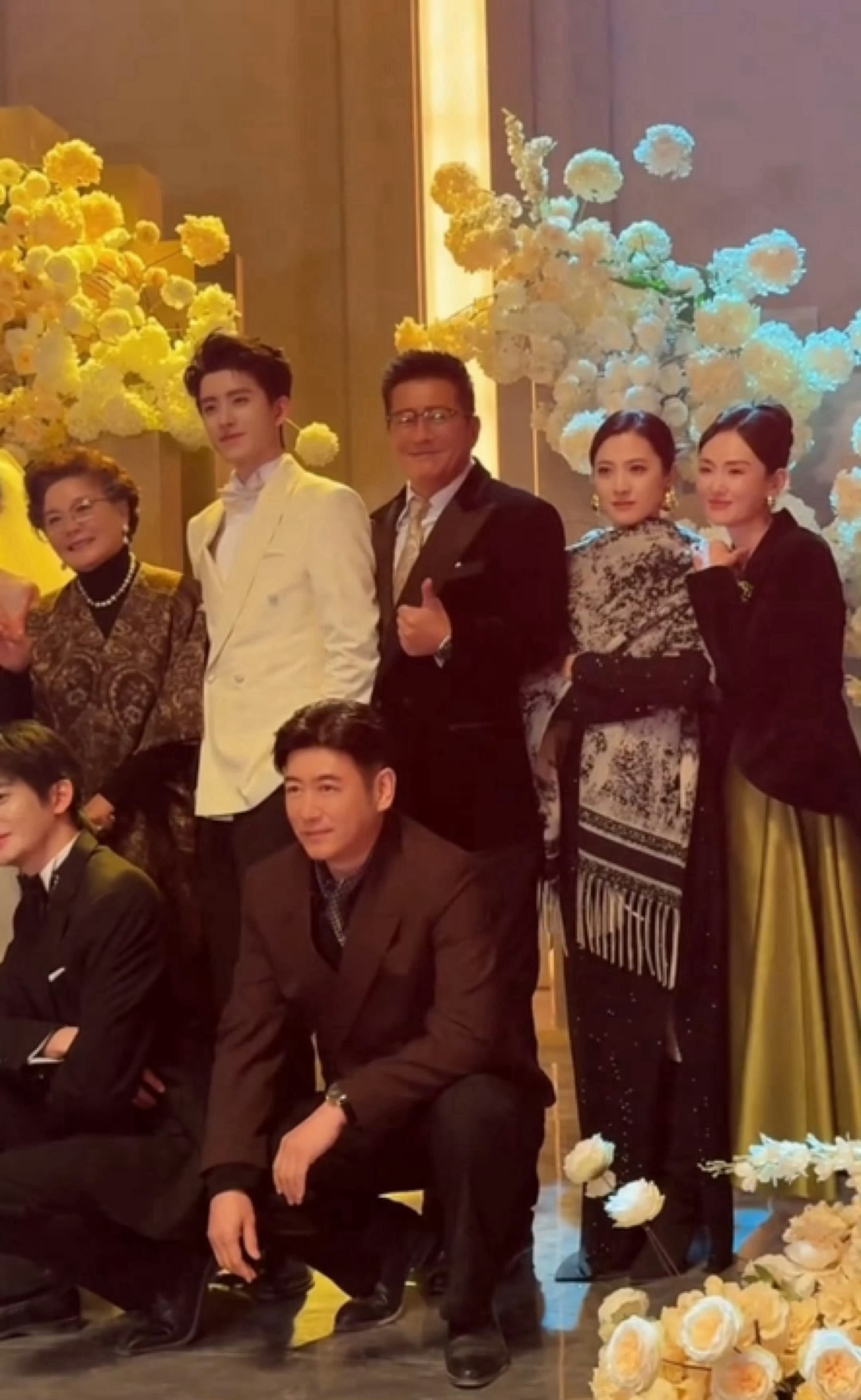 敖瑞鹏岑森婚礼路透 敖瑞鹏岑森婚礼现场路透太帅了吧完全白马王子来的✨敖瑞鹏岑森婚