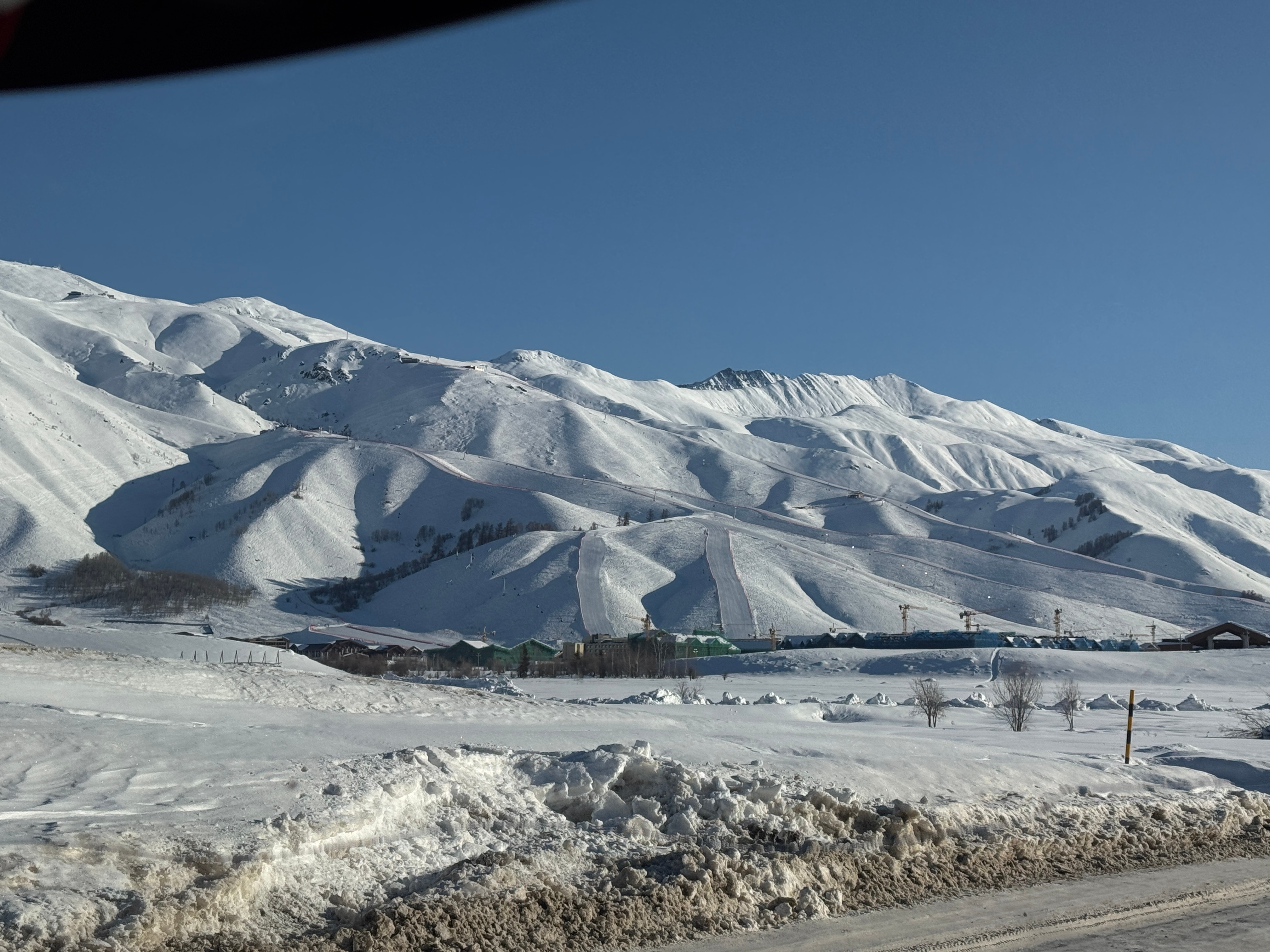 快来滑雪，雪场没人！！雨丝的日常滑雪 阿勒泰·禾木(吉克普林)国际滑雪度假区