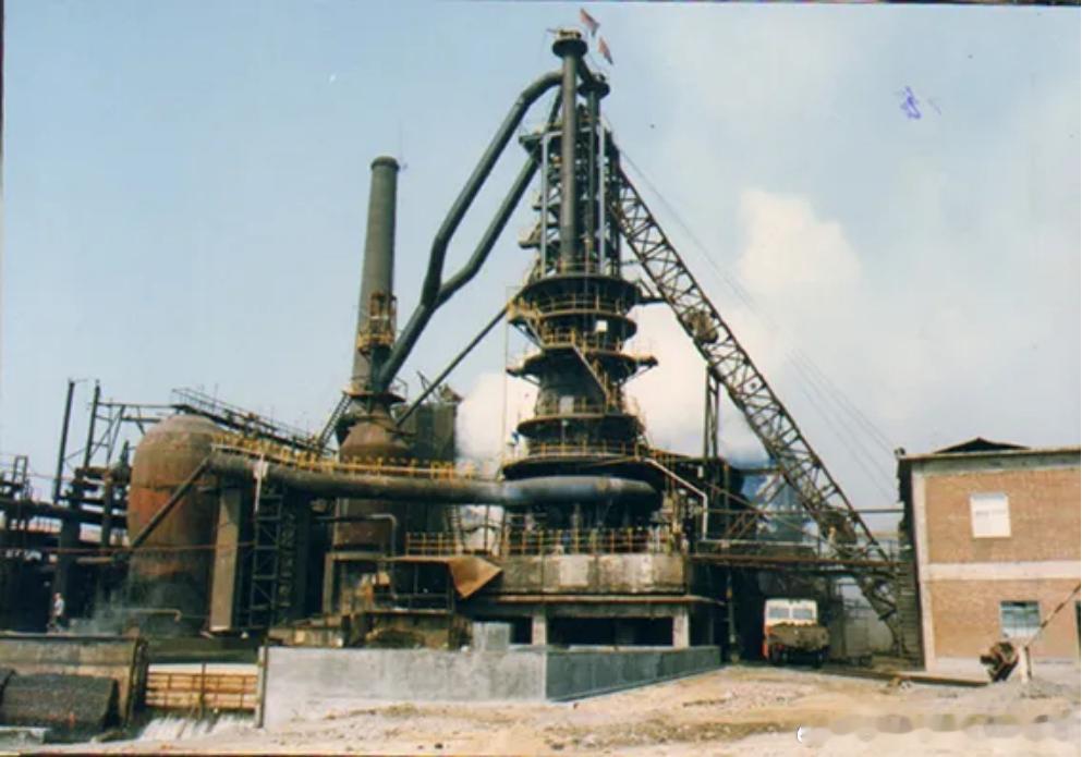 敬业故事（016）创业精神丨为履行承诺 他要建一座高炉滹沱河畔创辉煌，敬业故事听