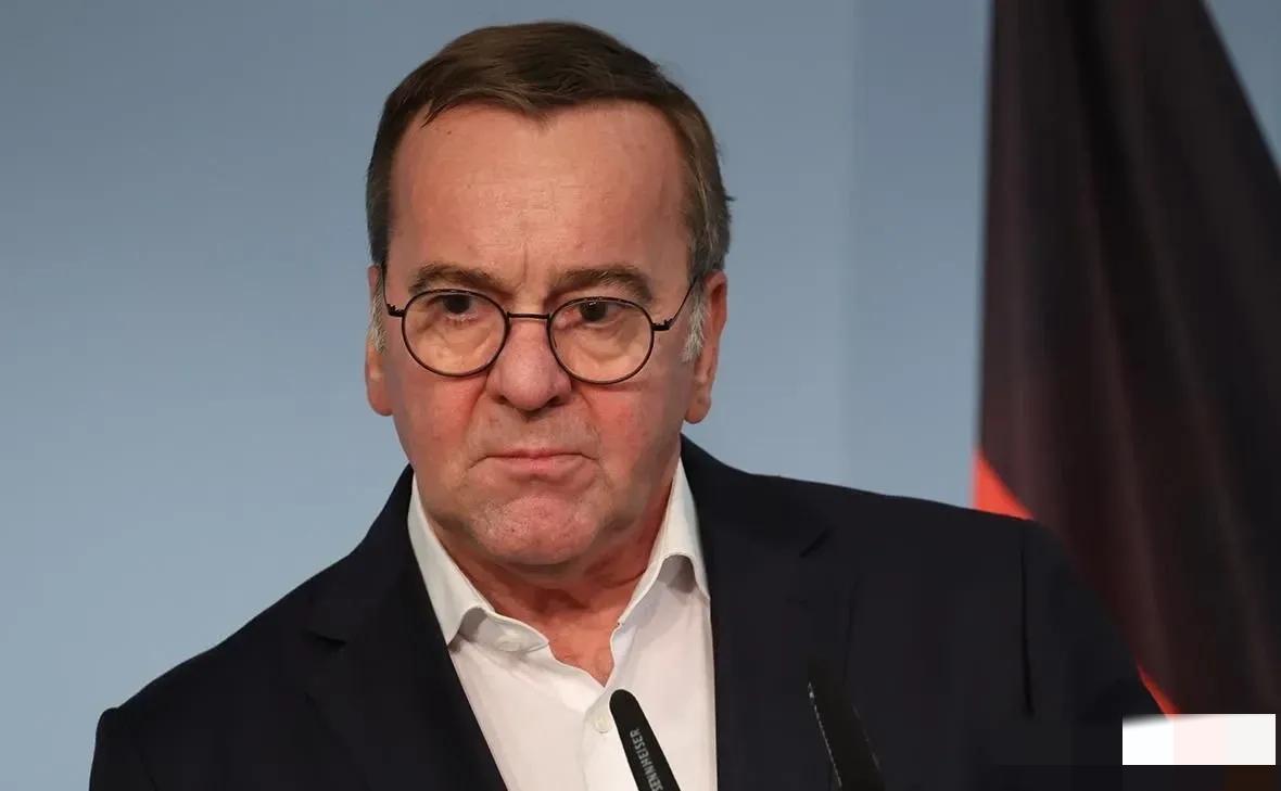 “我们曾三次攻占柏林，如果需要，我们会攻占第四次”
俄共·久加诺夫对德国国防部长