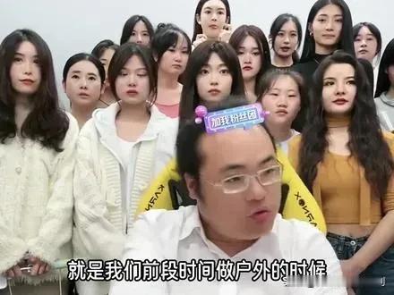 最近粉丝增长速度咋这么快？和倪海杉、胡锡进有关系吗？
我从上个月中下旬开始，粉丝