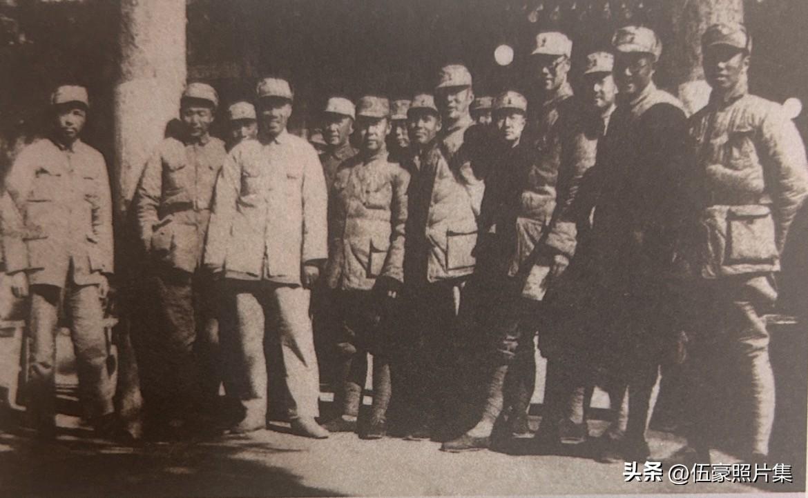 1938年2月，朱德就任第二战区东路军总指挥，统一指挥晋东南敌后的中国军队。19