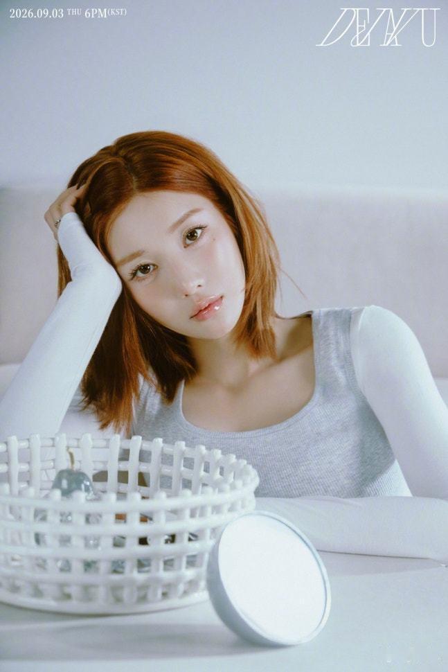 【new1】[权恩妃完美驾驭橘色发型…公开新歌造型画册预告]歌手权恩妃以橘色系发