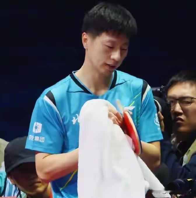 就在今天！11月24日早晨，乒乓球领域传来马龙新消息!