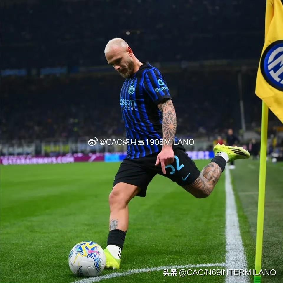 我没记错本赛季首回合是他们远射绝杀我们吧，今天也算是还回来了。

面对强队成绩不