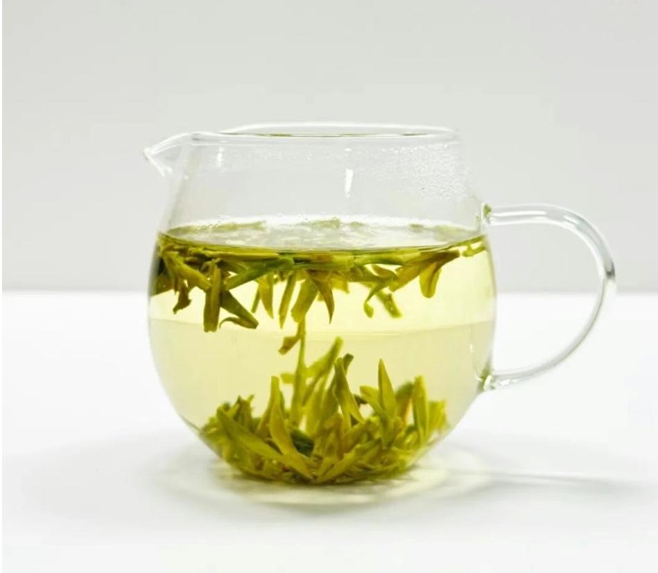 【人生最好的状态，不是一直拥有，而是懂得适时“归零”】
        人生就像