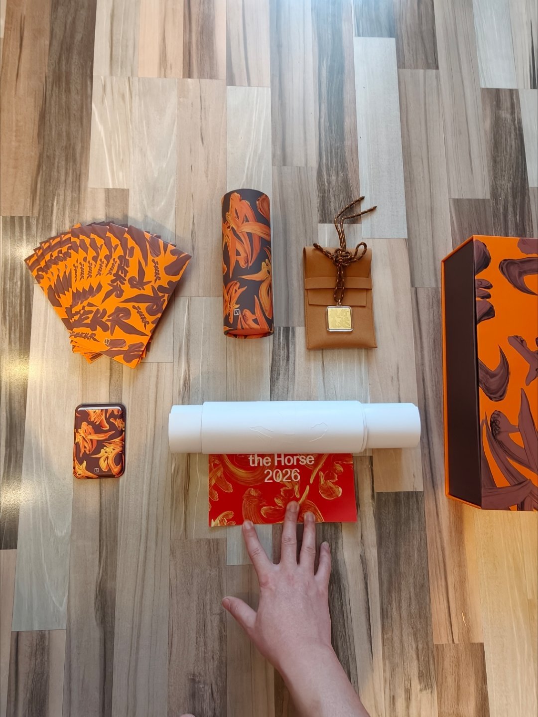 极氪迟来的开箱，感谢的马年礼盒26年继续加油！ 