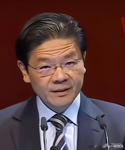 屁股坐歪的新加坡，没有资格为日本军国主义招魂洗地！不指责高市早苗的军备扩武，反而