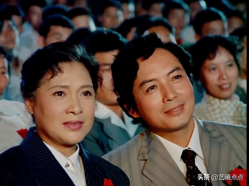 秦怡老师参演的电影，我基本都如数家珍地看过啦，可这部电影就像藏在角落里的小宝藏，