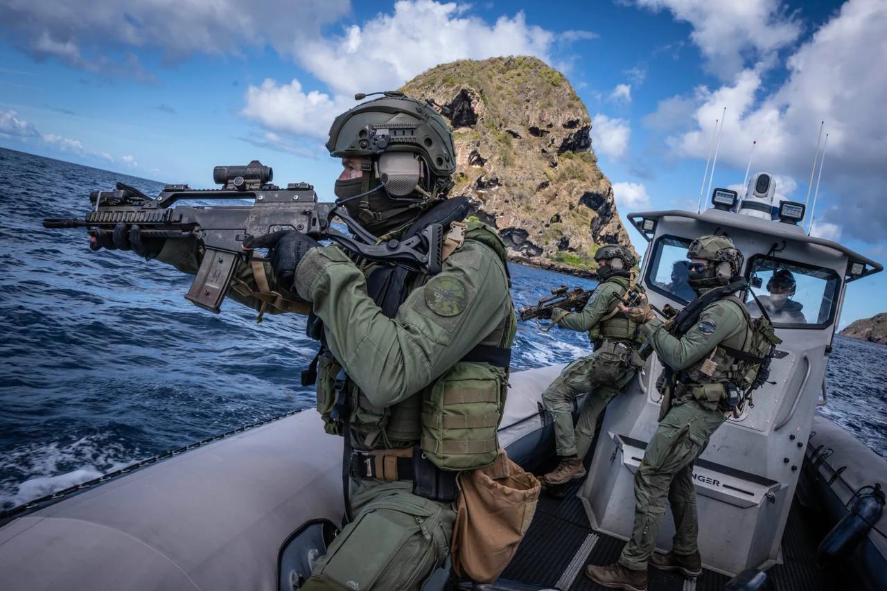法国 AGIGN 士兵装备 Heckler & Koch G36K 5.56 毫