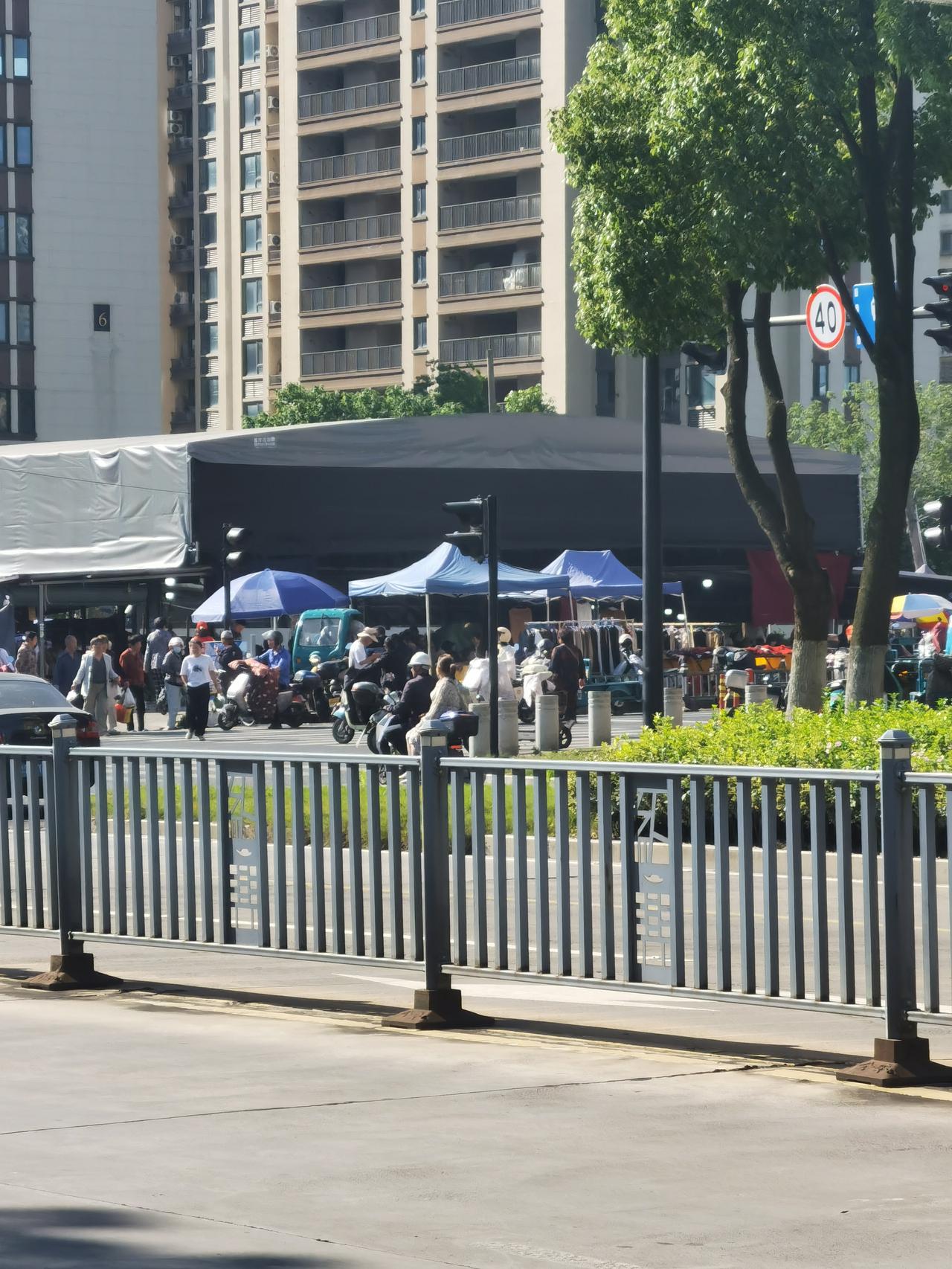 东安路与世纪街交叉口的“越中新天地东”的站点什么时候恢复？去的时候有站，回来时就