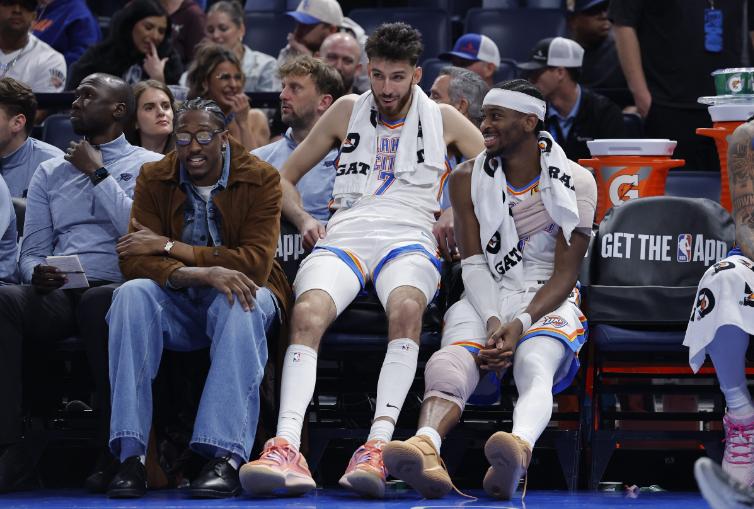 时不我待！杰伦威额度只剩1场，若无法评奖最多“丢失”4600万

看似他是输家实