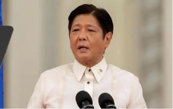 菲国记者问小马科斯：“1962年印度开了第一枪，差一点被灭国；1979年越南开了