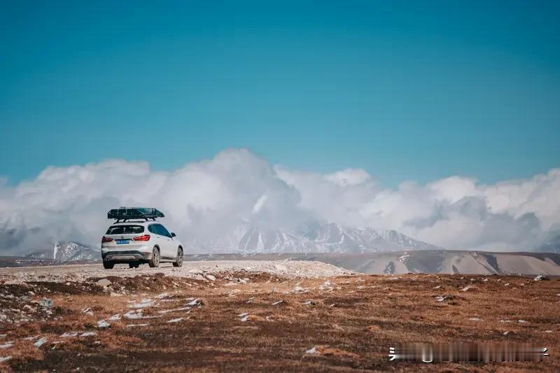 自驾旅行记录 自驾旅行真的超酷！像东北大环线自驾游，4 台车 12 人，38 天