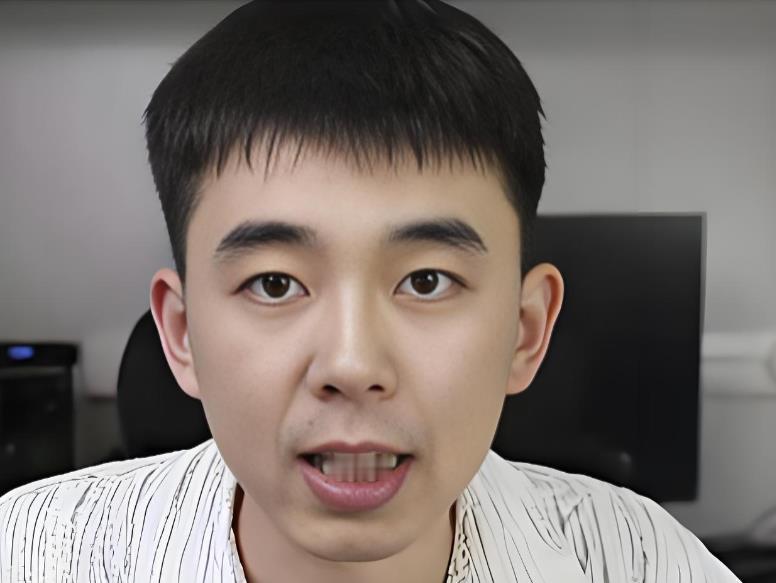 最近两个博士很火。一个是北航肄业博士耿同学，一个是清华博士杨学志。
耿同学博士肄