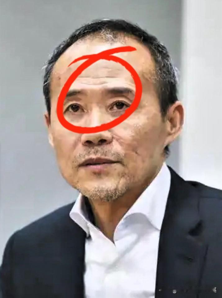 75岁的王石能避开一场麻烦，
靠的从不是过人的精明，
也不是对方不够聪慧，
纯粹