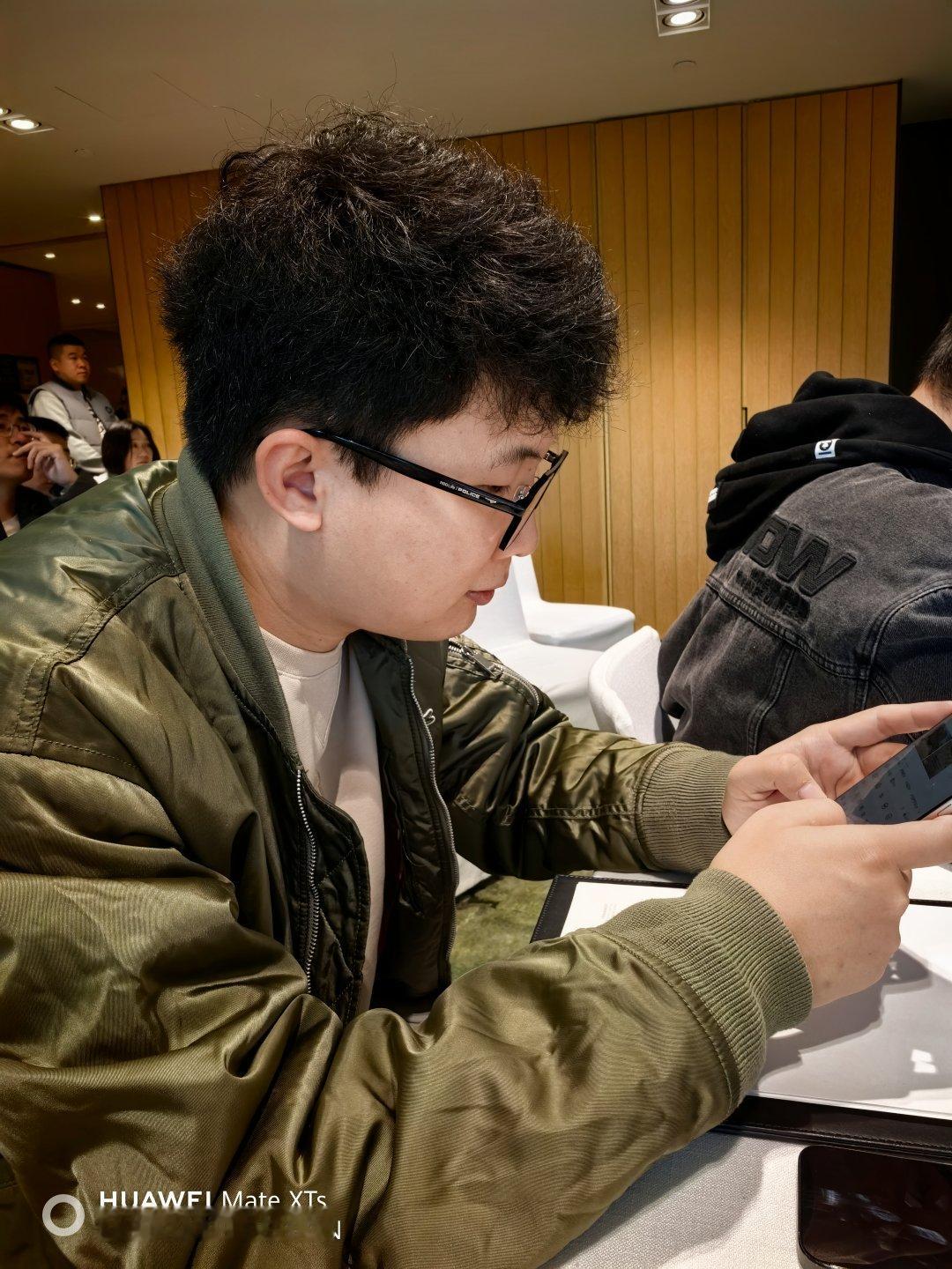 要和这个男人两天一夜的旅行了[吃瓜]这次是开smart精灵5号EHD出发，希望可