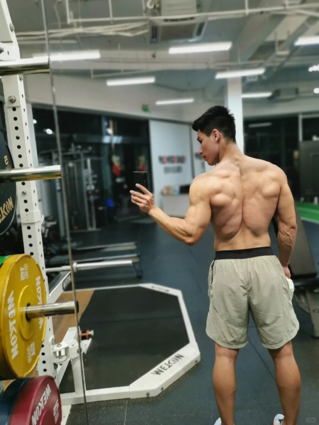 既然岁月要留下痕迹，那就留下训练的痕迹。