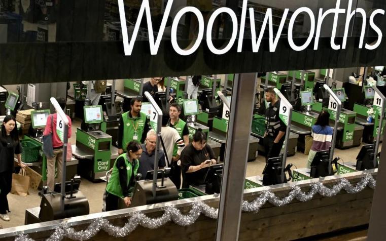 澳洲超市巨头Woolworths被迫要限制其人工智能(AI)客服助手的功能，因为