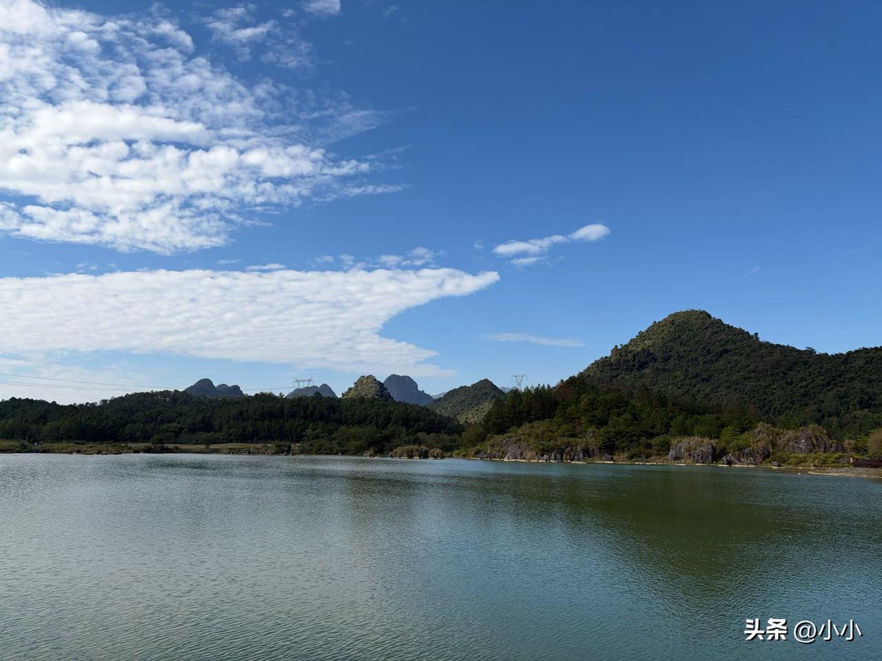 今年过年放假四天，我只回了妈妈家，哪里都没去了。

我妈家亲戚多，事也多，老公在