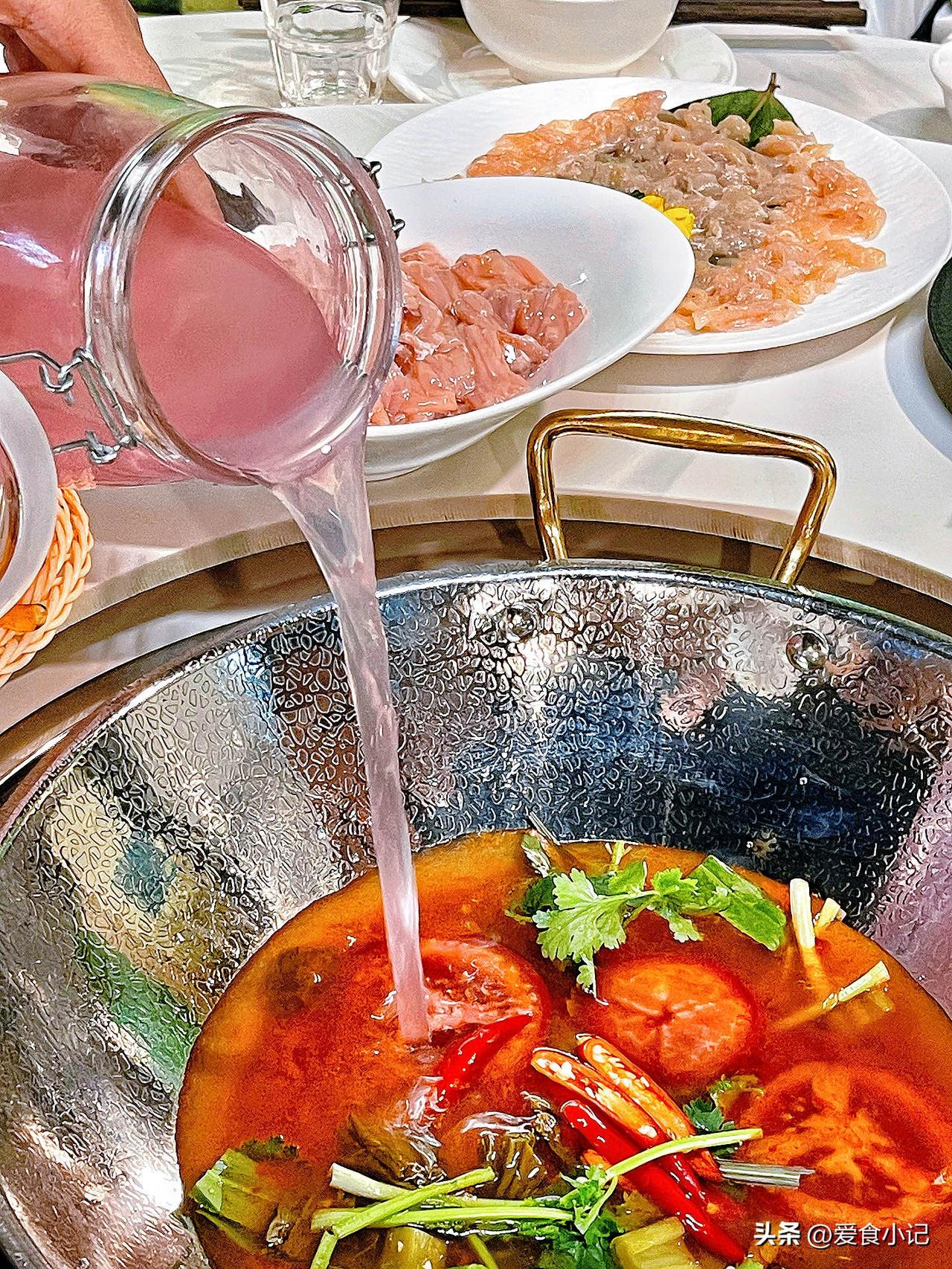 🌶️ 终于尝到了这口让人魂牵梦绕的 「云南酸香糊辣味」！ 这不是普通的酸辣，这