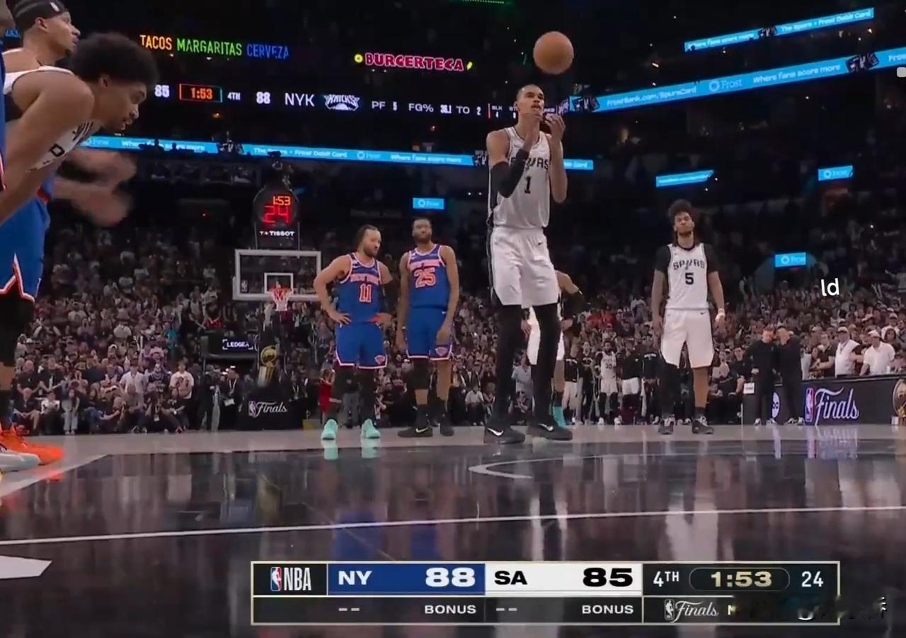 马刺真不会打领先球！

NBA总决赛第5场，尼克斯94-90击败马刺，以总比分4