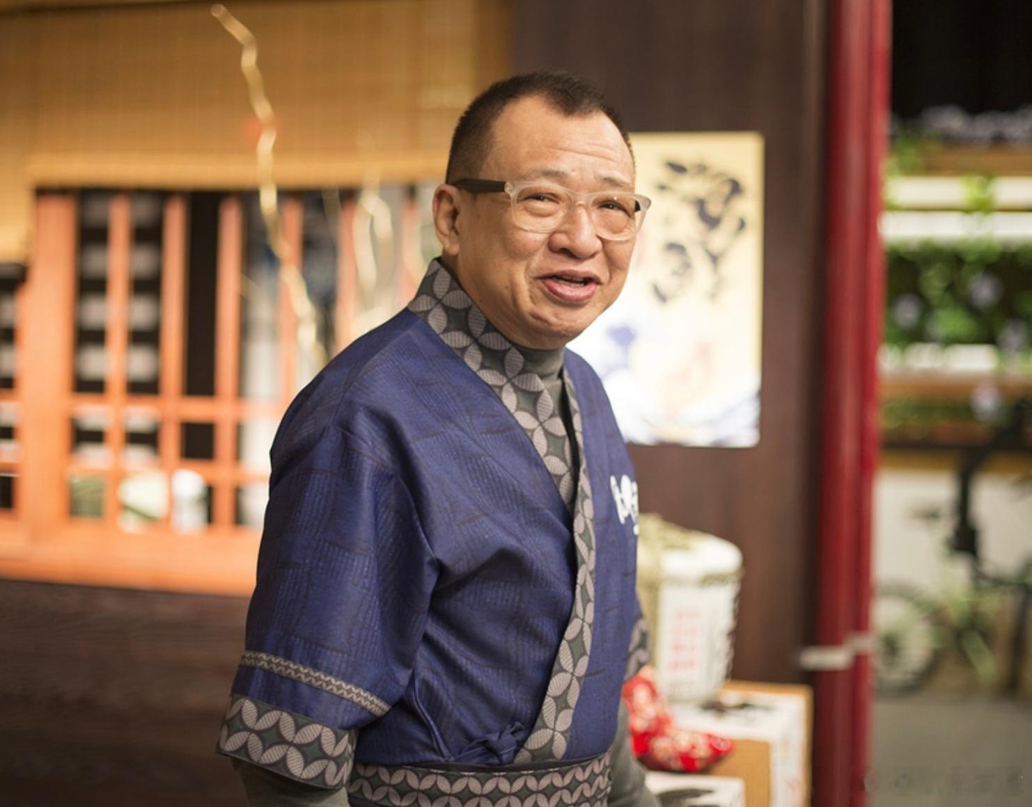 香港资深演员许绍雄因病去世，享年76岁。[蜡烛] ​​​