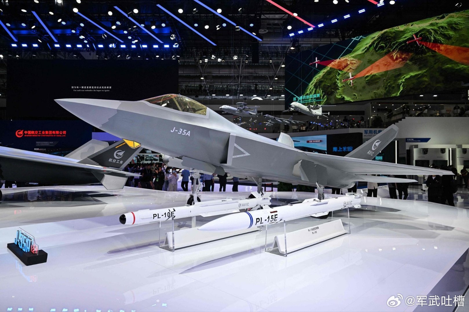 兄弟们，外媒称中国正在加速向巴基斯坦交付歼35有了歼35，巴基斯坦基本不再惧怕任