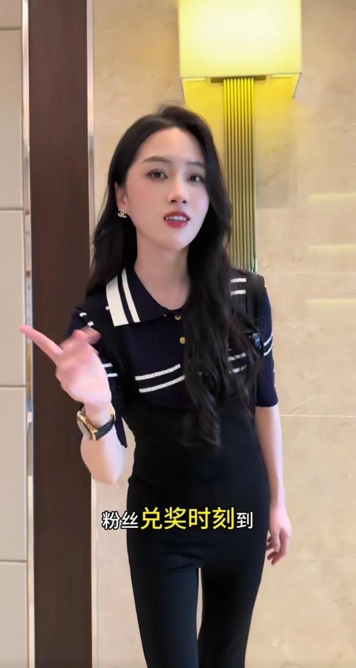 尊界S800的车主真的太豪横了，即便是对网络上的粉丝也是那么大方，一出手招待就花