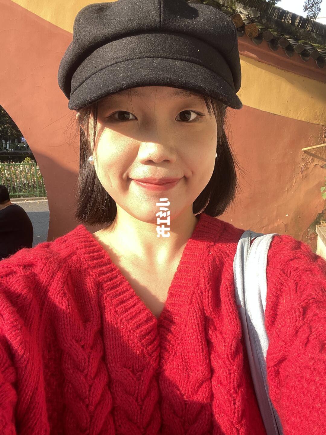 应届毕业生都生活在很魔幻的社会环境里