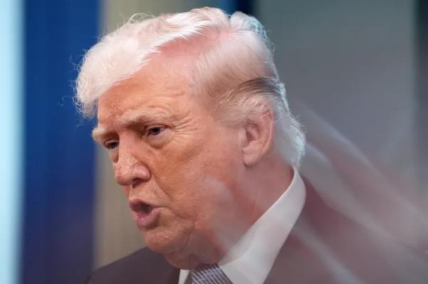 美伊之间名义上目前仍在谈，但实际距离真正缓和并没有拉近，反而在一些关键条件上变得