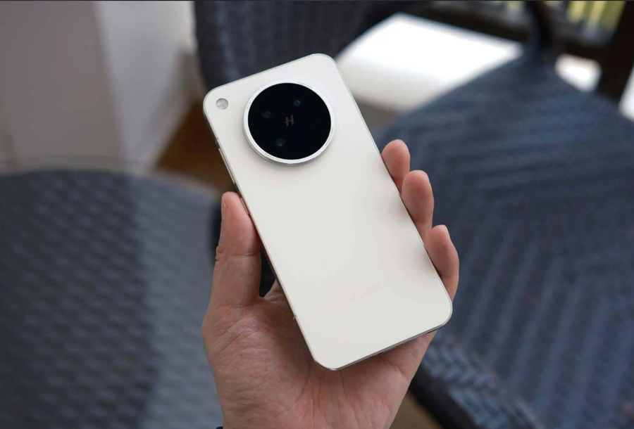 OPPO Find X9s小屏旗舰曝光：主摄与长焦双2亿像素升级