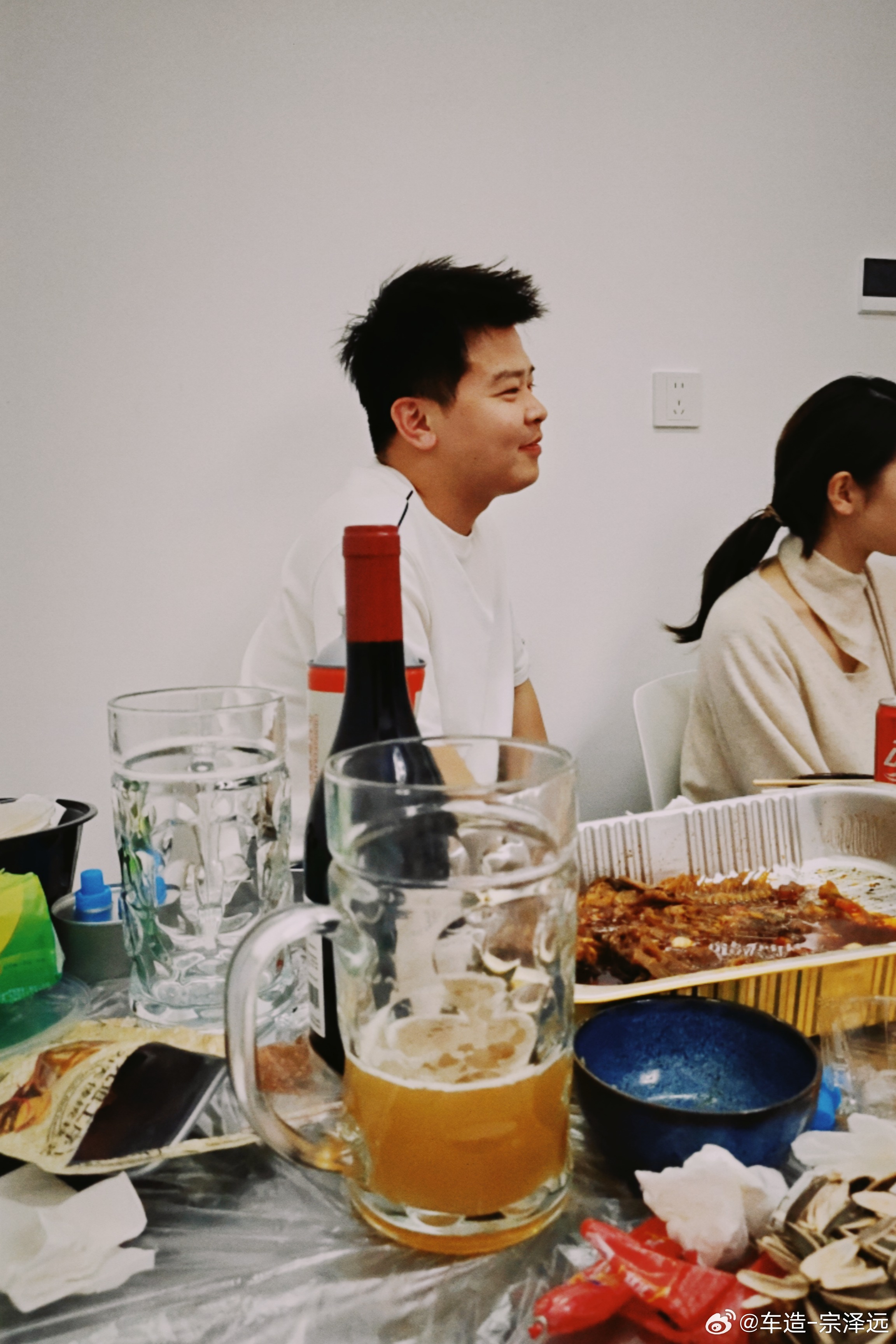 东北人请吃饭必须得有黄桃罐头! 