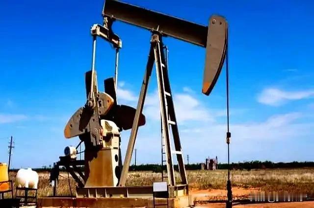 短期内，双方将维持 “对抗性接触” 的僵局。古巴坚持在主权问题上的底线，但经济压