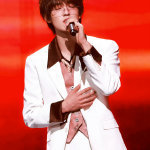 张泽禹这是斯文败类吗 鲨疯了鲨疯了！张泽禹这个妆造直接把斯文败类焊在身上，风格多