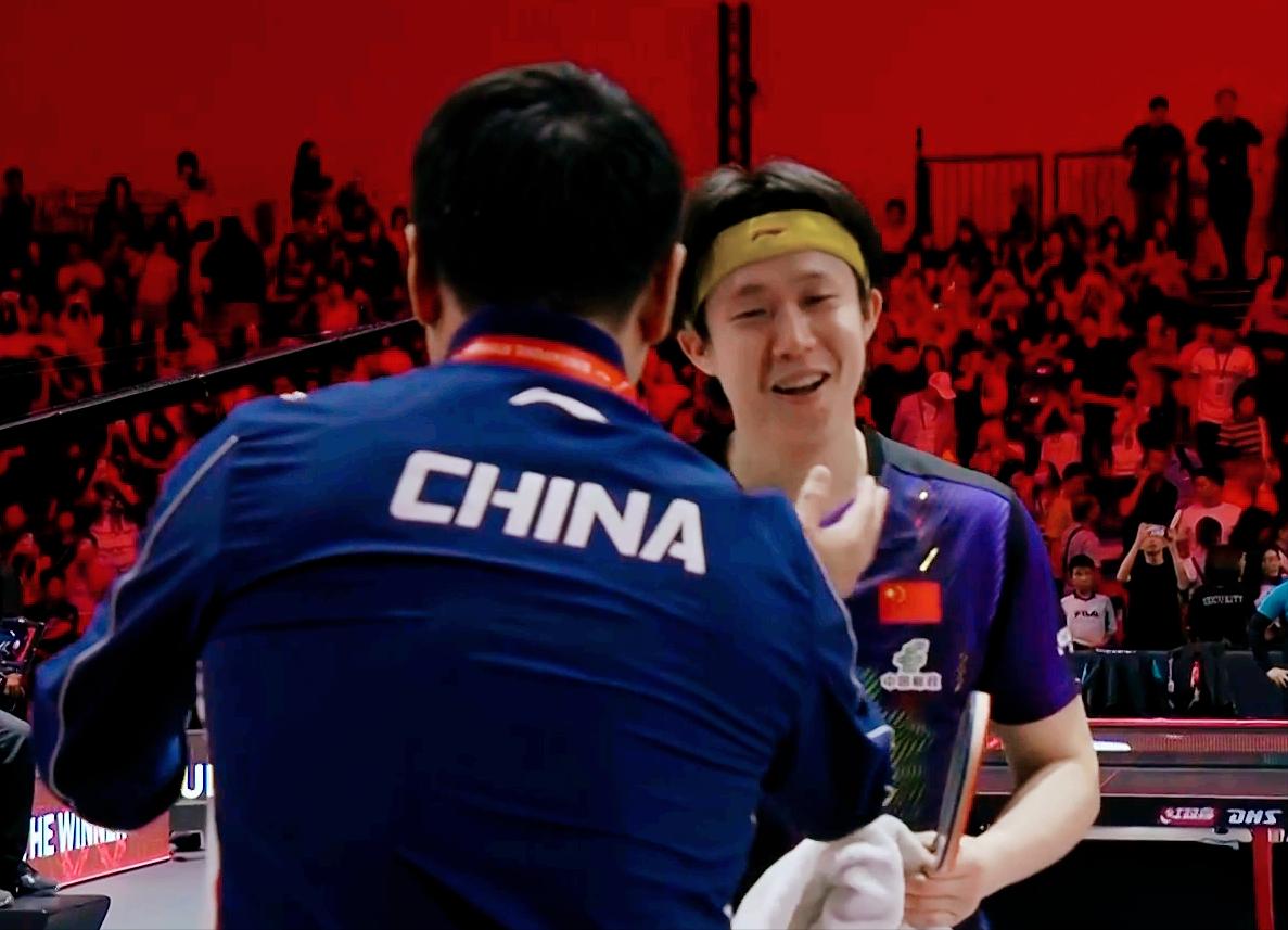 王楚钦4:0零封林昀儒，强势夺冠，采访时说少见的霸气！

记者问：恭喜王楚钦，拿