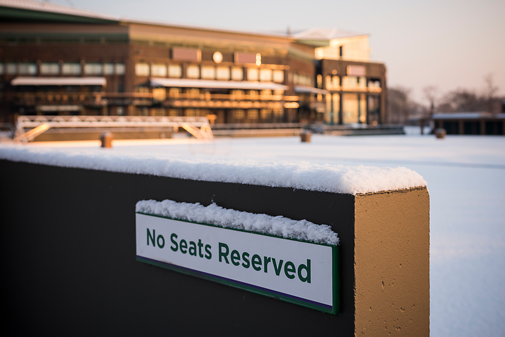 高卷帘栊看佳瑞皓色远迷庭砌今日大雪 ❄️追求卓越
