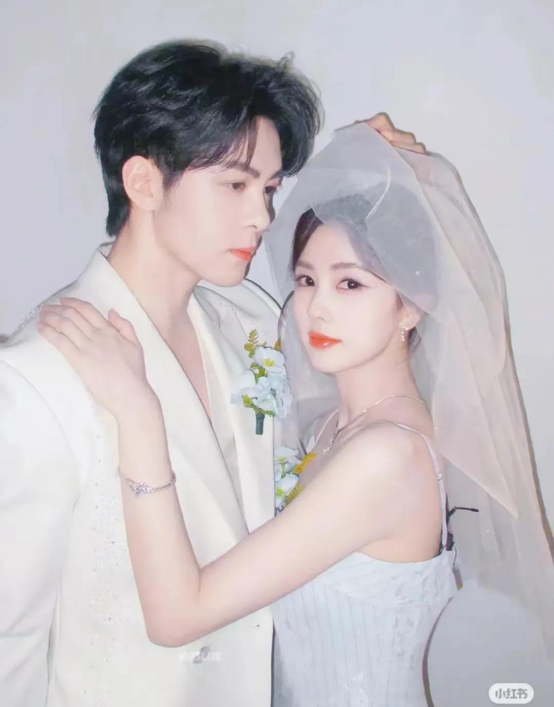 曾舜晞与白鹿婚纱造型甜蜜营业，画面超养眼！“名曾妍舜”这对组合甜度爆表，氛围感拉