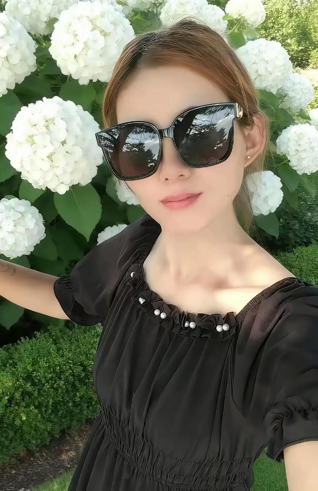 够歪理邪说？
看来是：婆婆吃多了？叫这不懂人事儿的干嘛，热脸蹭那凉屁股，不知道好